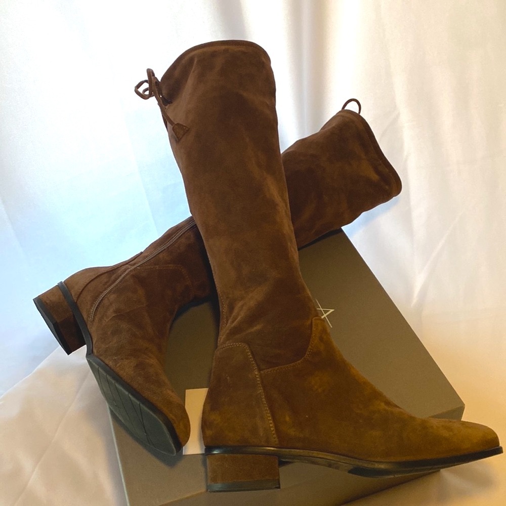 Aquatalia Taupe Suede Tall Boots, Size 6.5, Like New!